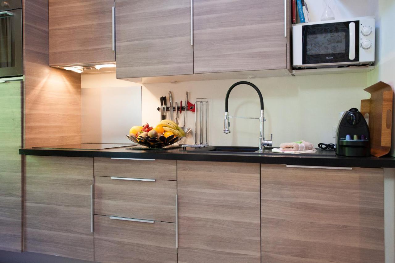Superbe Appartement Loft Vieil Antibes Exteriör bild
