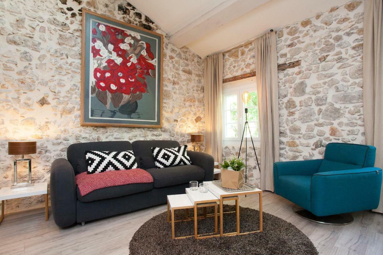 Superbe Appartement Loft Vieil Antibes Exteriör bild