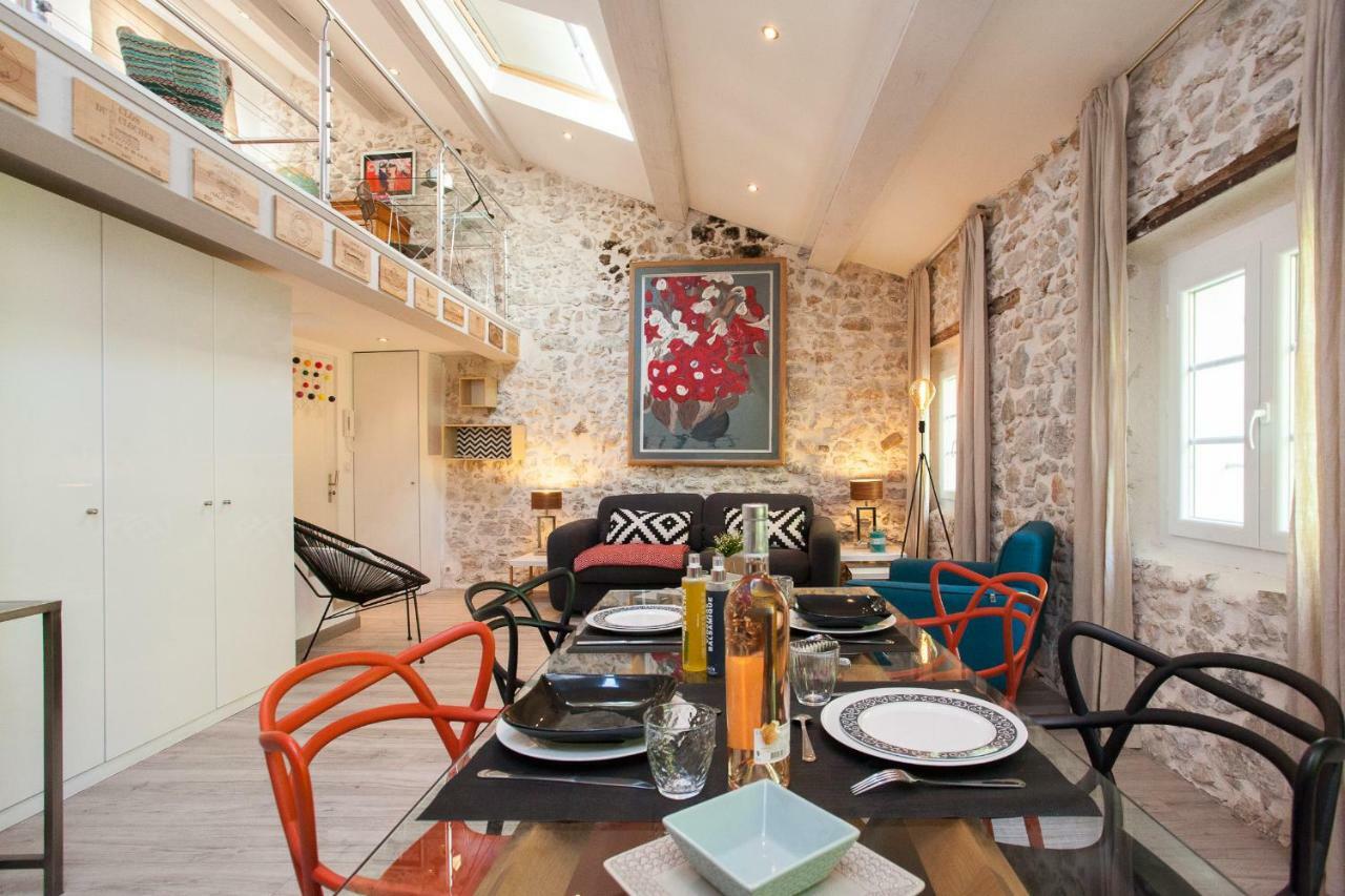 Superbe Appartement Loft Vieil Antibes Exteriör bild