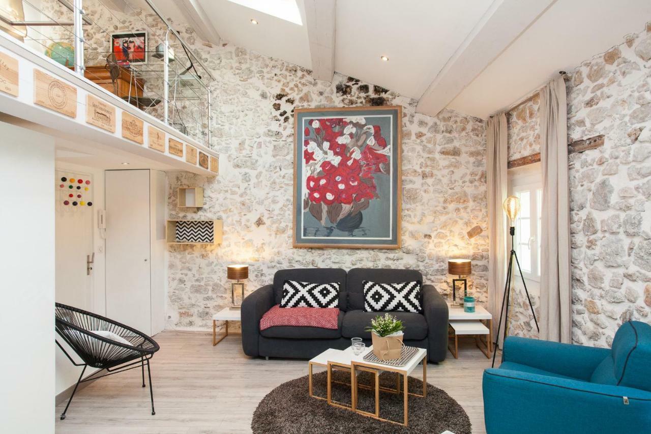 Superbe Appartement Loft Vieil Antibes Exteriör bild